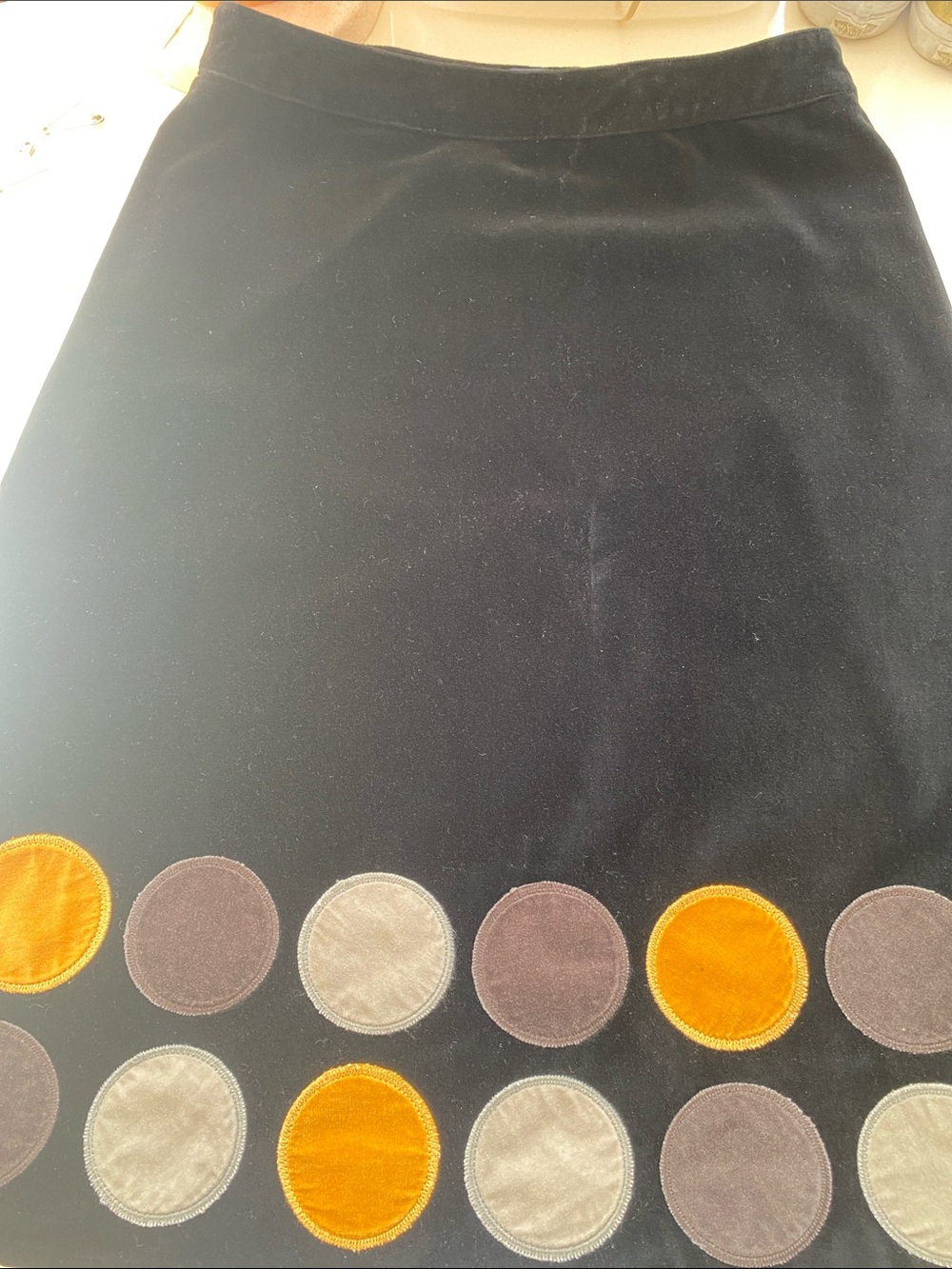 Boden Black Velvet A-Line Skirt with Multicolor Circle Appliqués Sz 10L UK 6 US